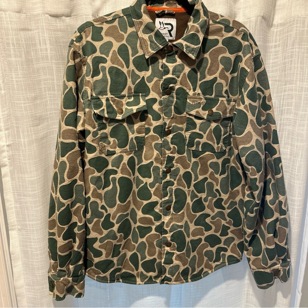 Roost Waterfowl Men’s Size Medium Fleeced Shacket Jacket Button Up Camo Outdoor - Picture 3 of 10